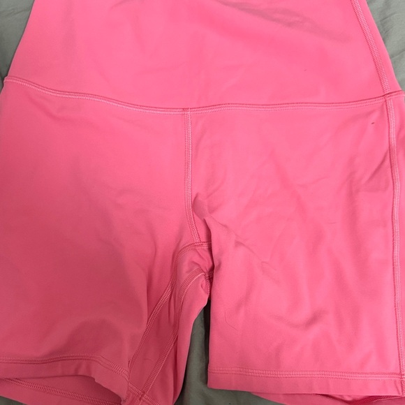 lululemon Align™ High-Rise shits - Picture 2 of 2